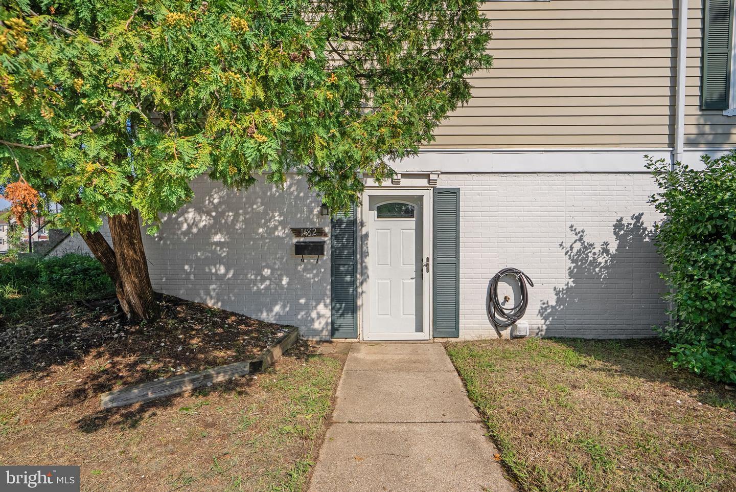 1482 Blockton Ct Property Photo 1