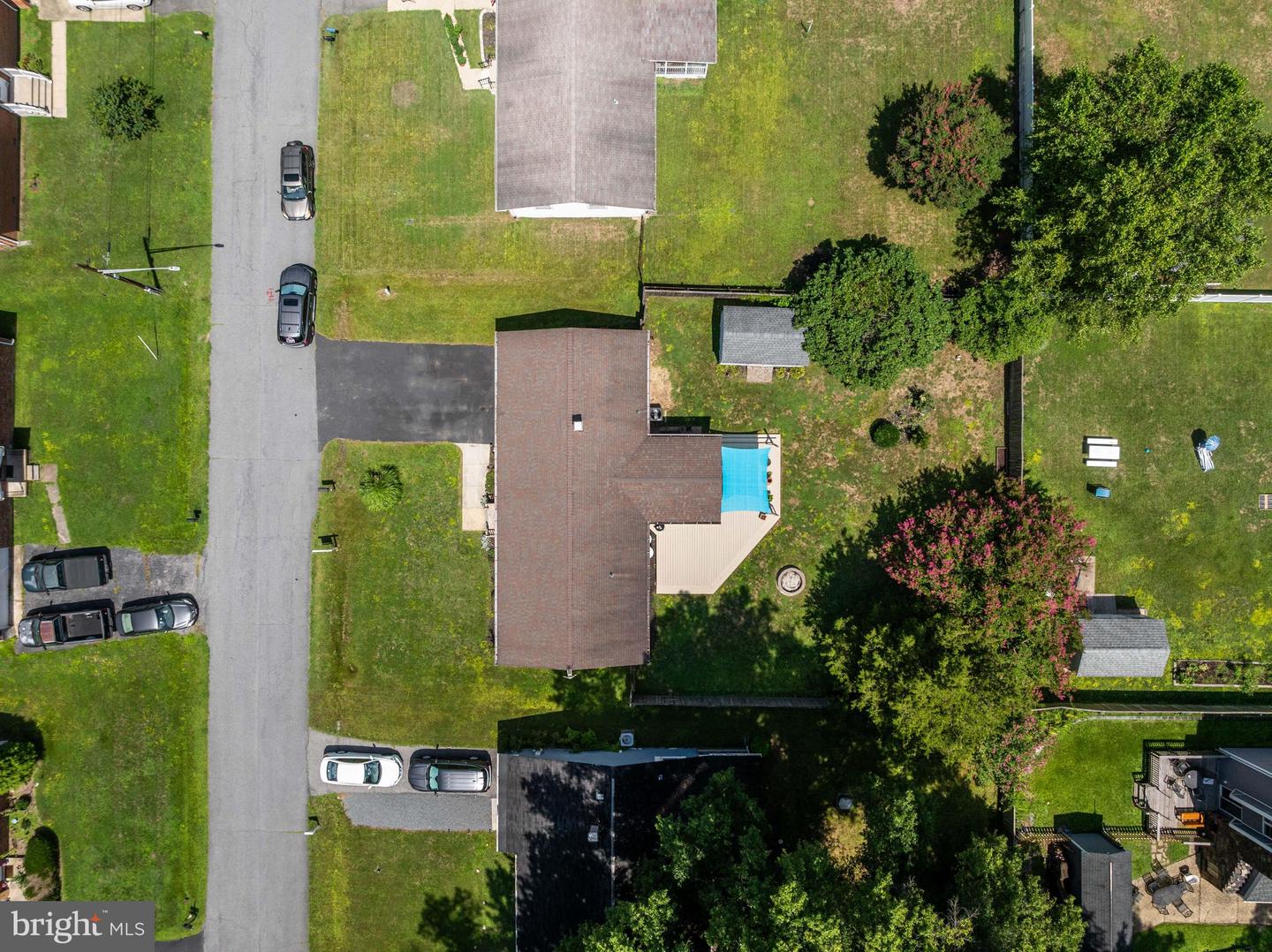 7039 Dover Ave Property Photo 8