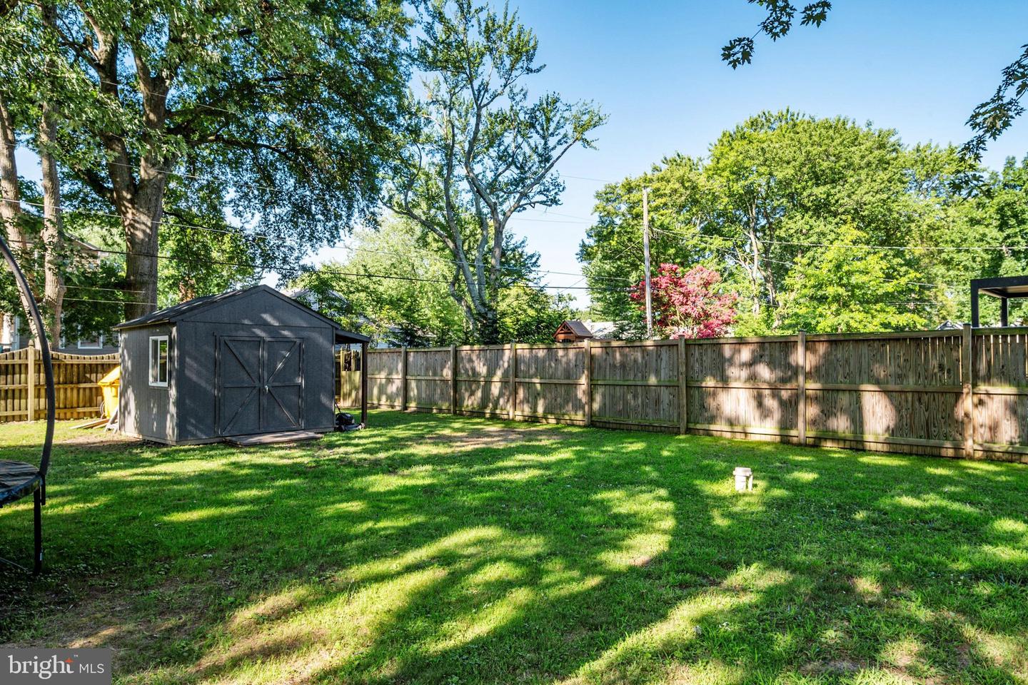 205 Linden Ave Property Photo 32