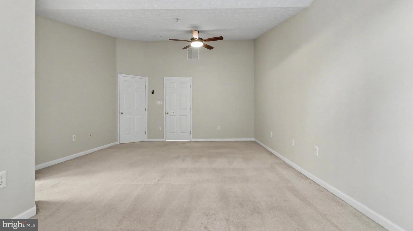 2833 Settlers View Dr Property Photo 23