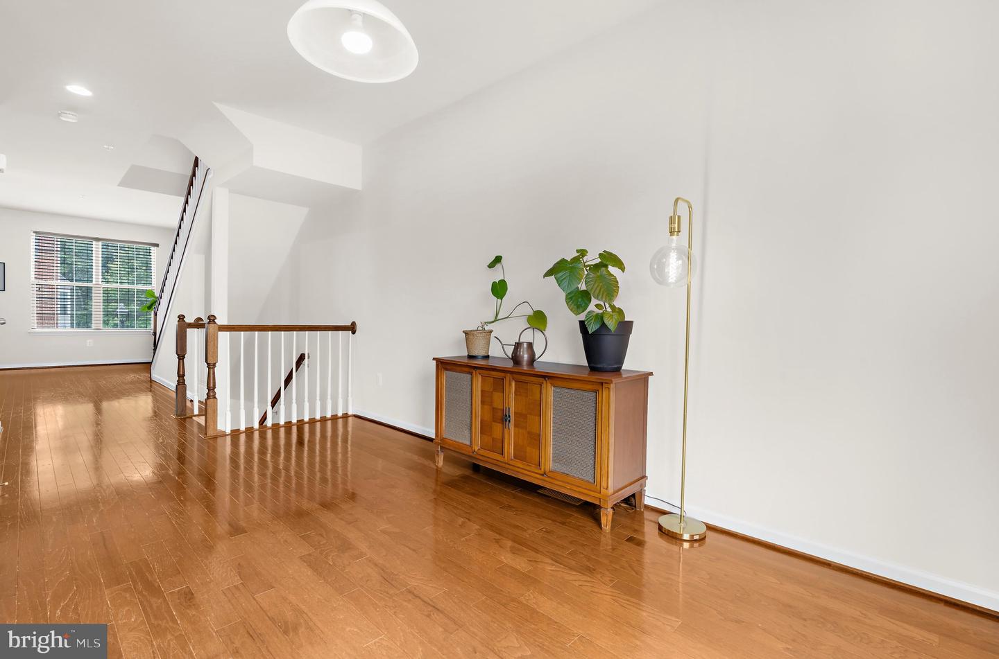 7623 Timbercross Ln Property Photo 9