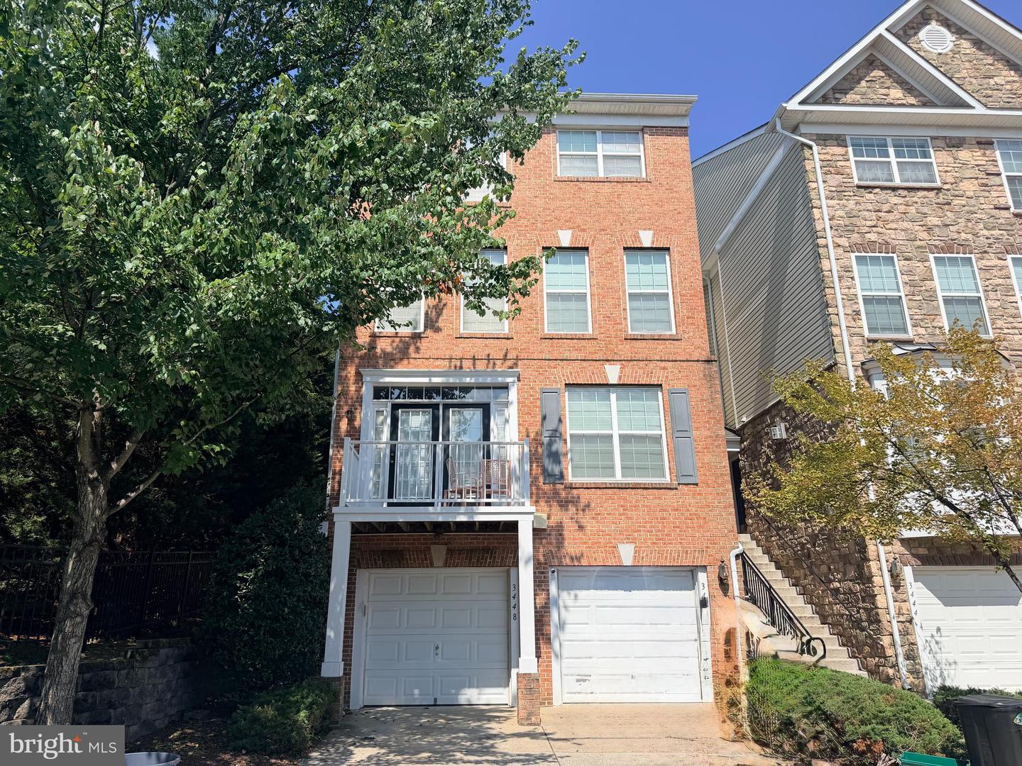 3448 CARRIAGE WALK CT #24-B Property Photo 1