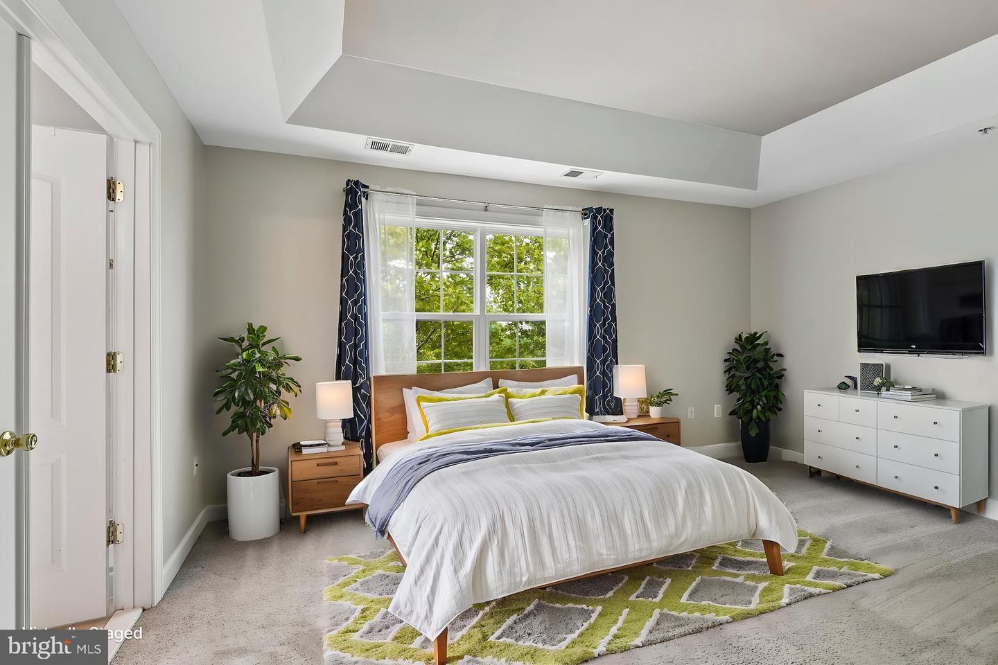 3448 Carriage Walk Ct #24-b Property Photo 22