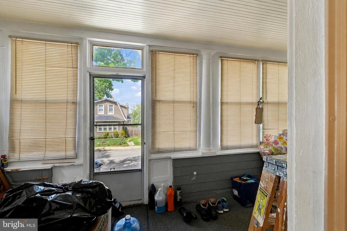109 W Hilltop Rd Property Photo 22