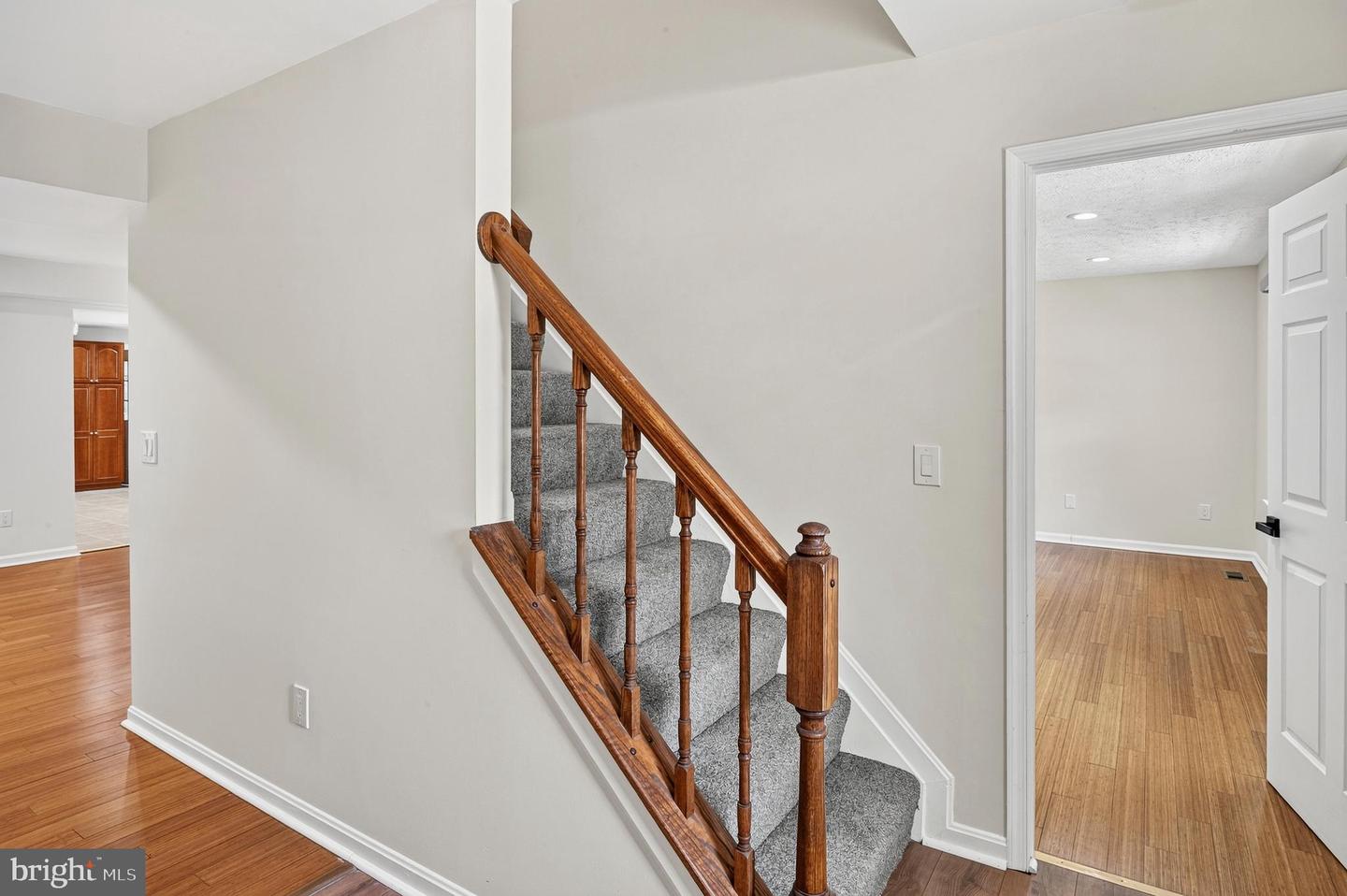 1007 Harbor Dr Property Photo 25
