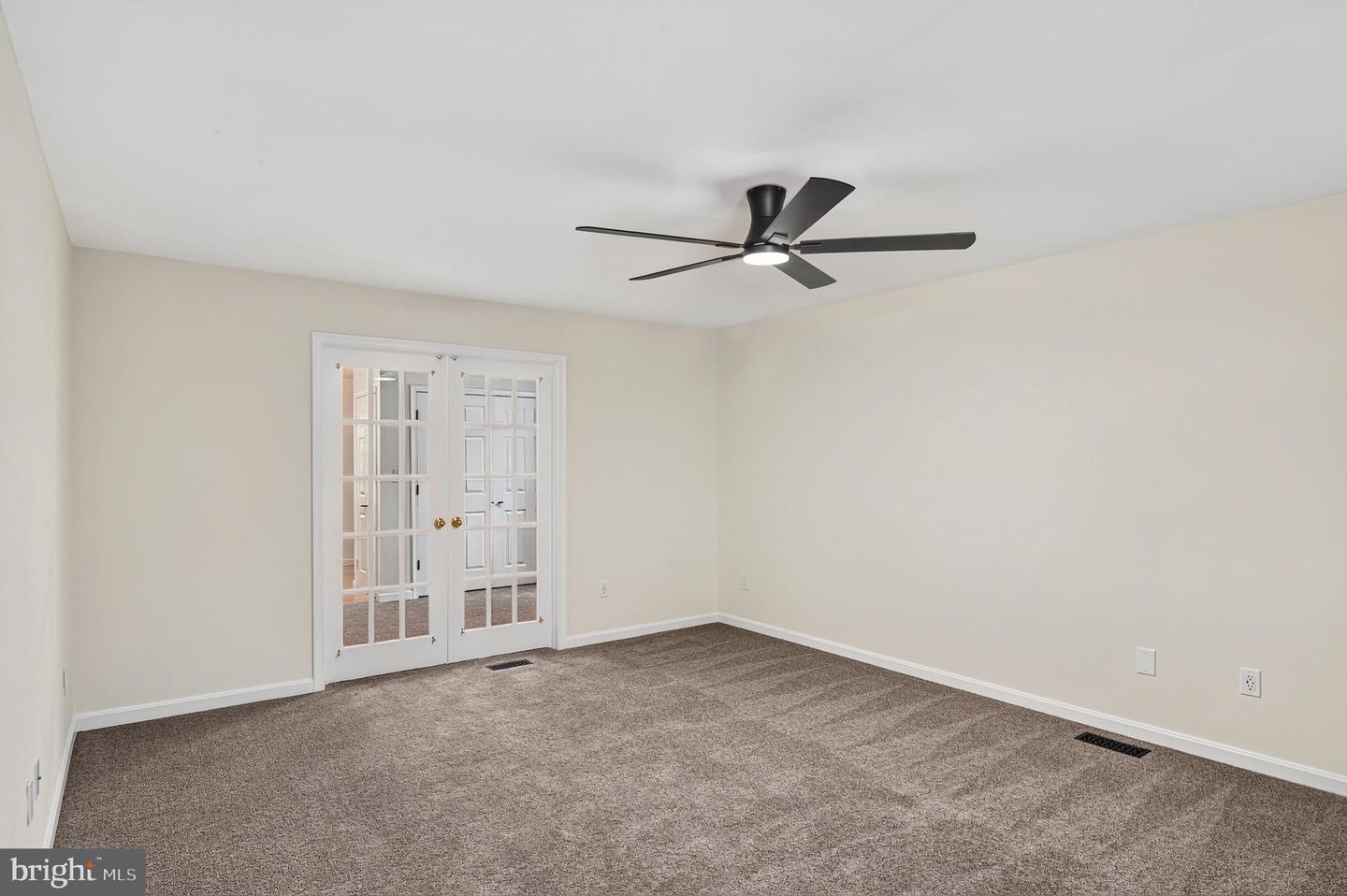 1007 Harbor Dr Property Photo 26