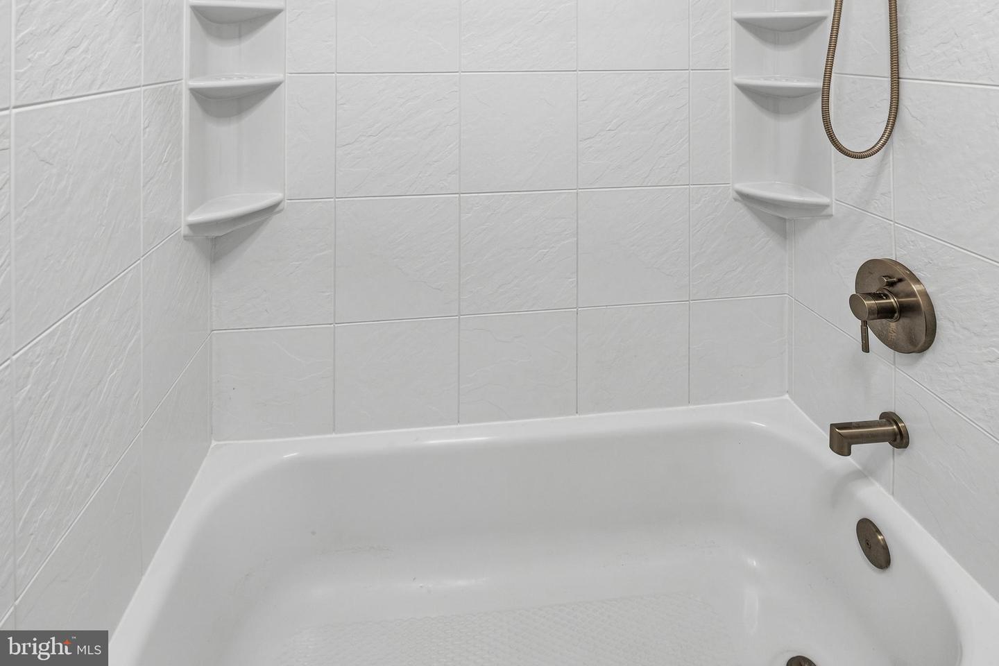 1007 Harbor Dr Property Photo 44