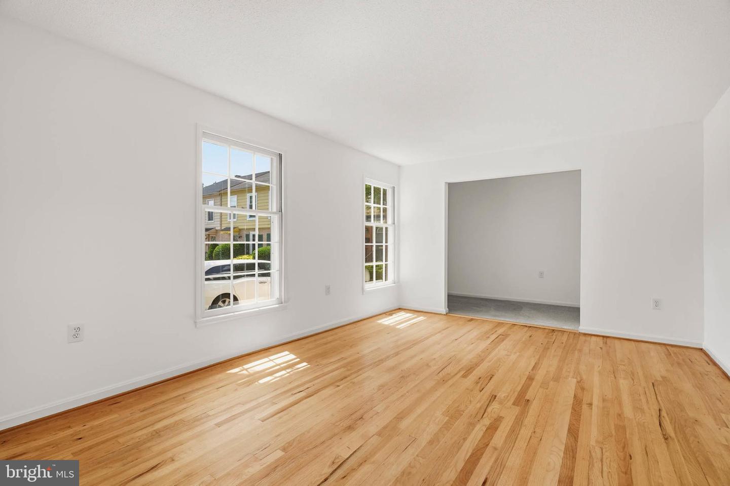 1717 Dana St Property Photo 2