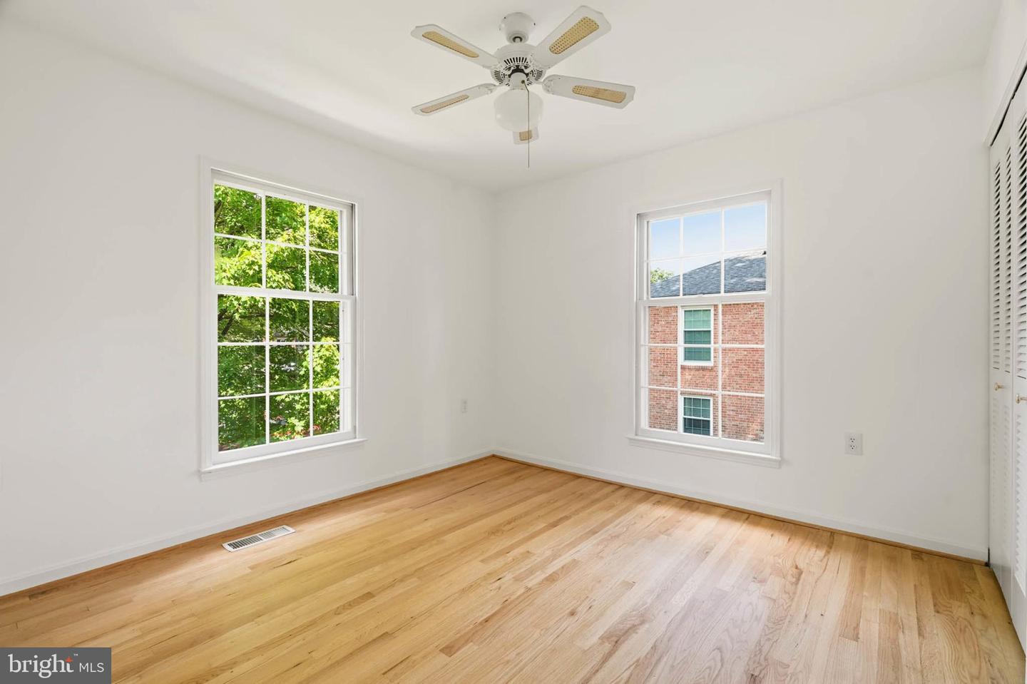 1717 Dana St Property Photo 23