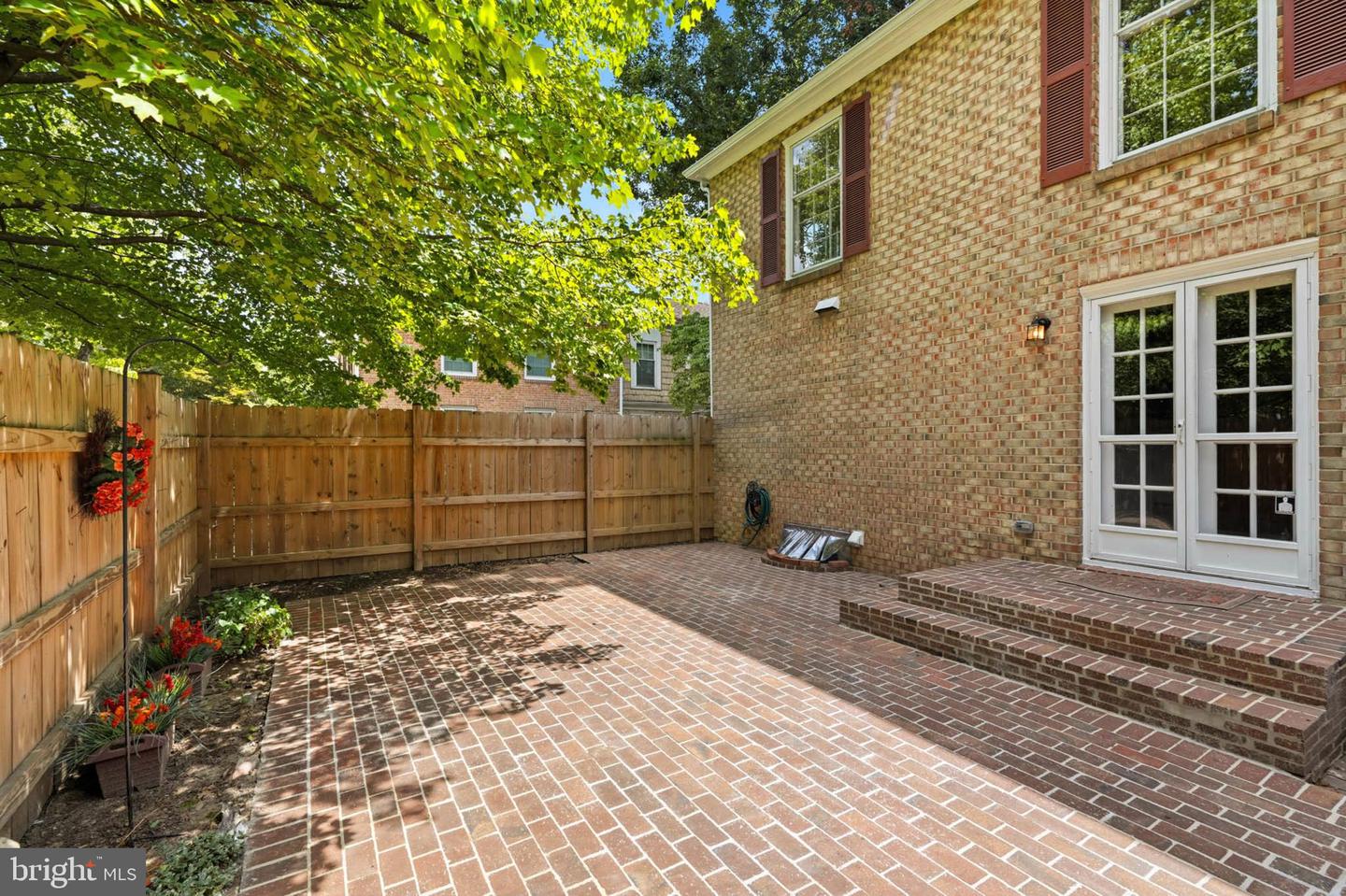 1717 Dana St Property Photo 33