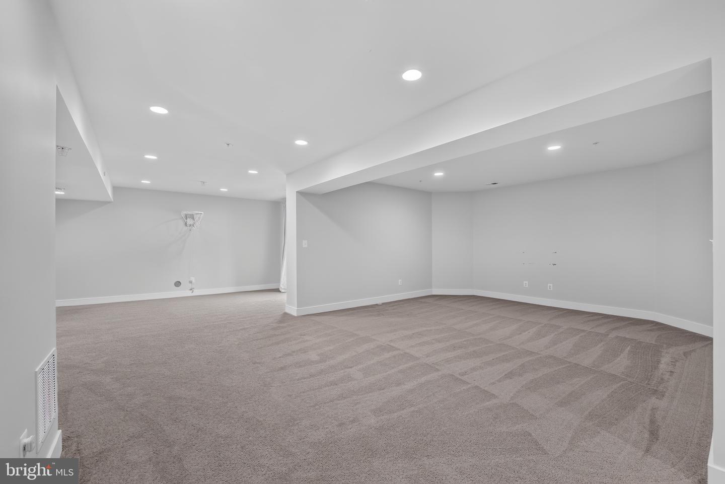 3707 Birkdale Ct Property Photo 43