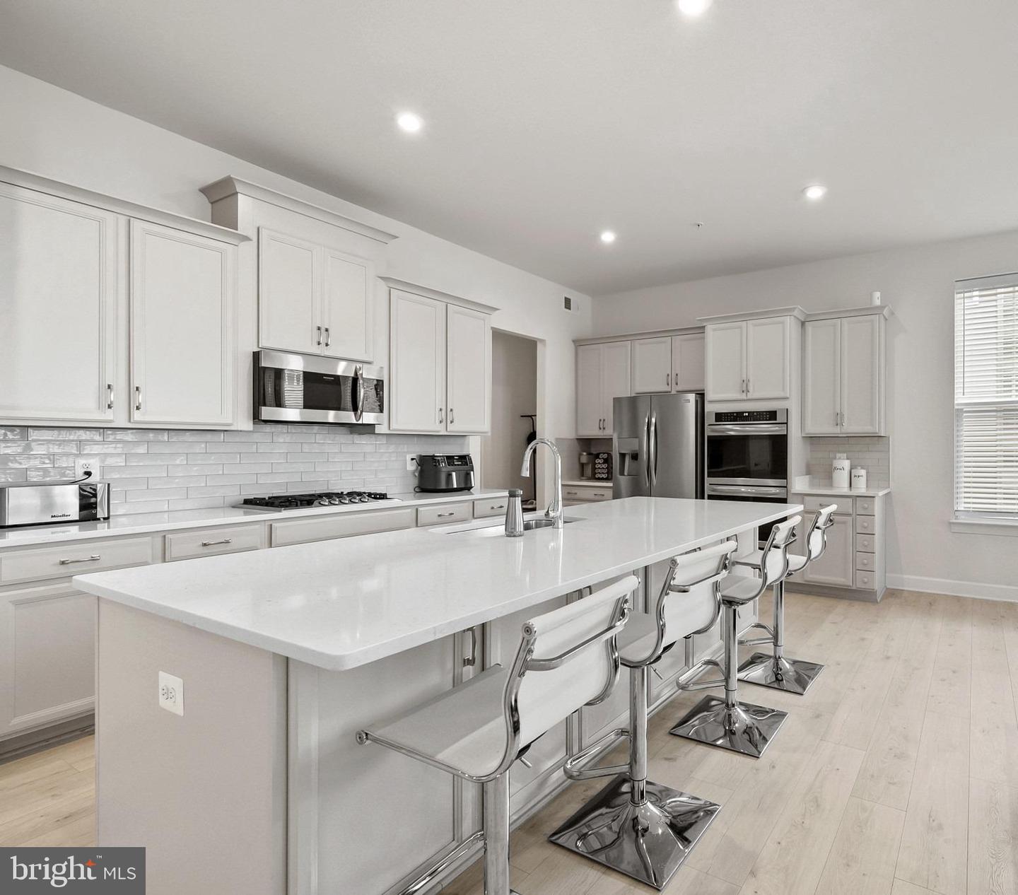 2885 BROAD WING DR Property Photo 1