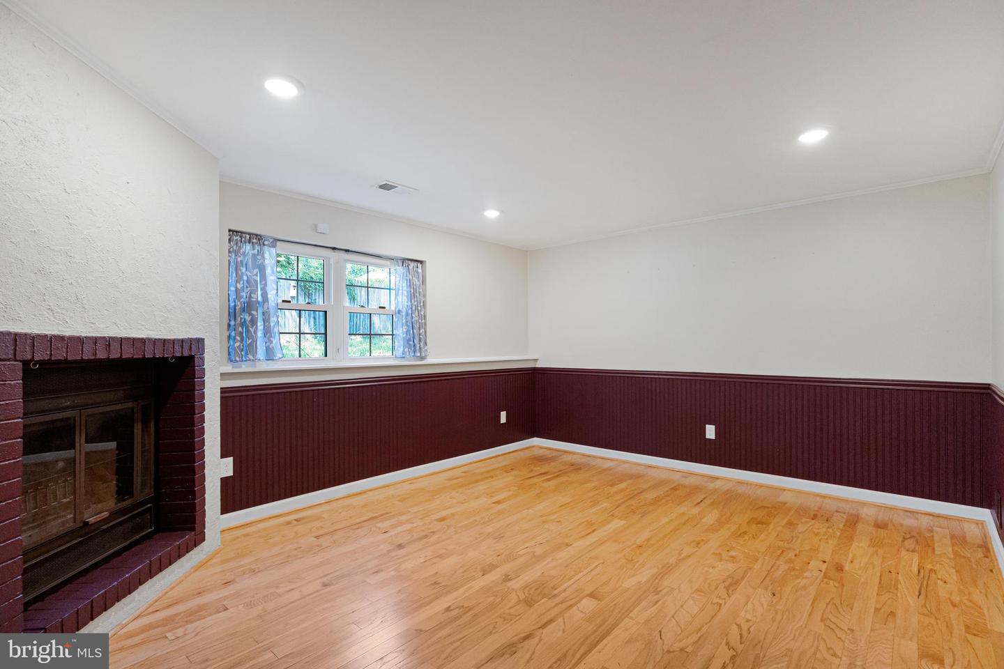 321 Maryland Ave Property Photo 15