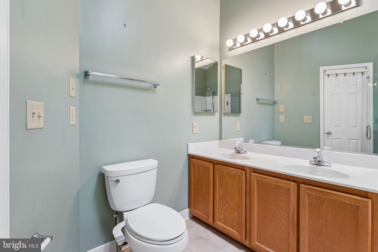 1000 Chilmark Ct Property Photo 17