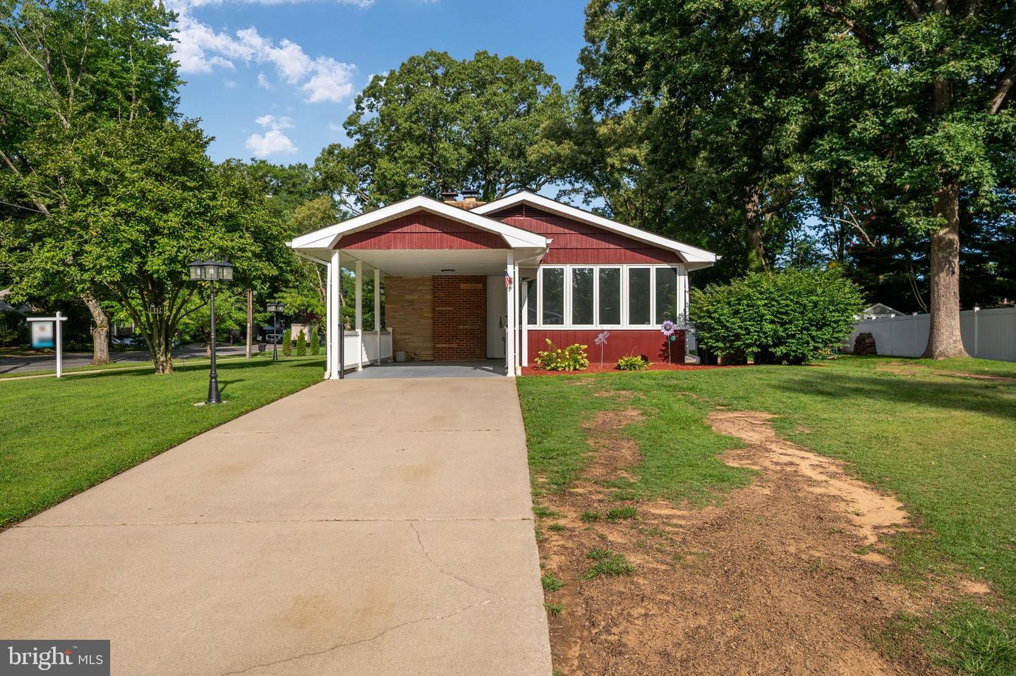 500 Evergreen Rd Property Photo 9