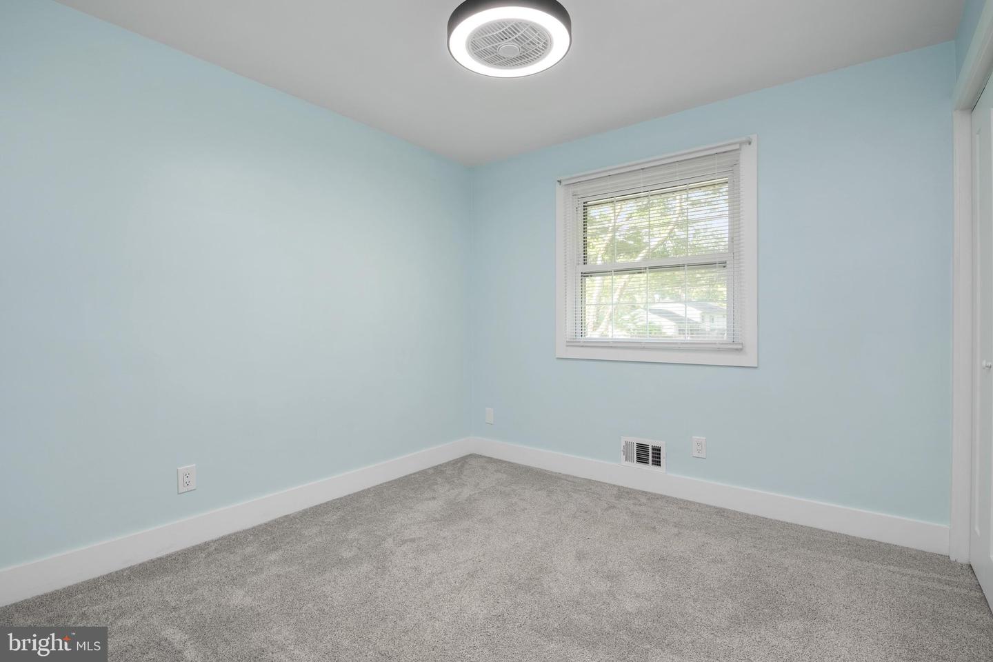 500 Evergreen Rd Property Photo 34
