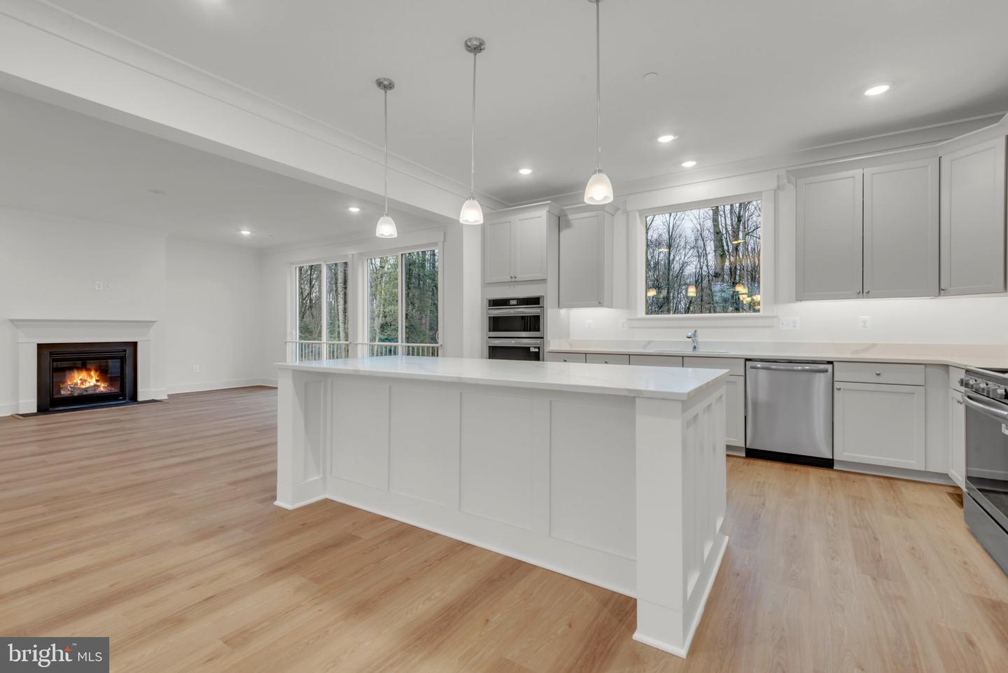 995 Arundel Dr Property Photo 16