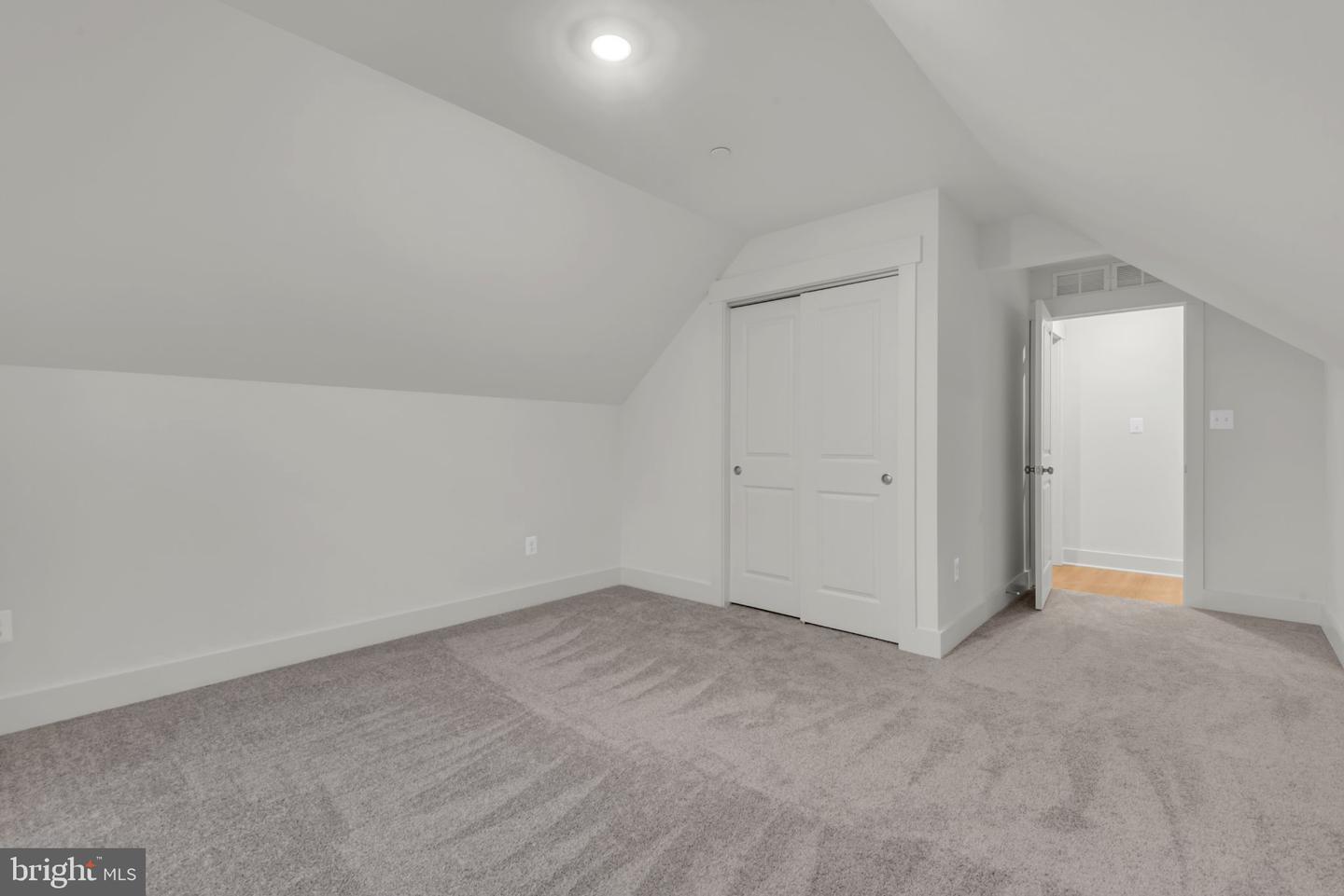 995 Arundel Dr Property Photo 36