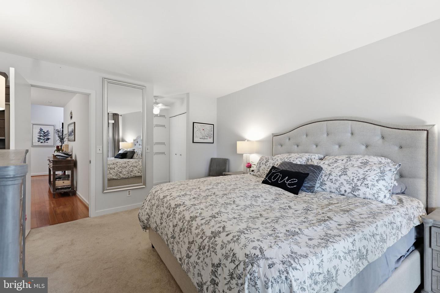 2102 Chesapeake Harbour Dr E #202 Property Photo 16
