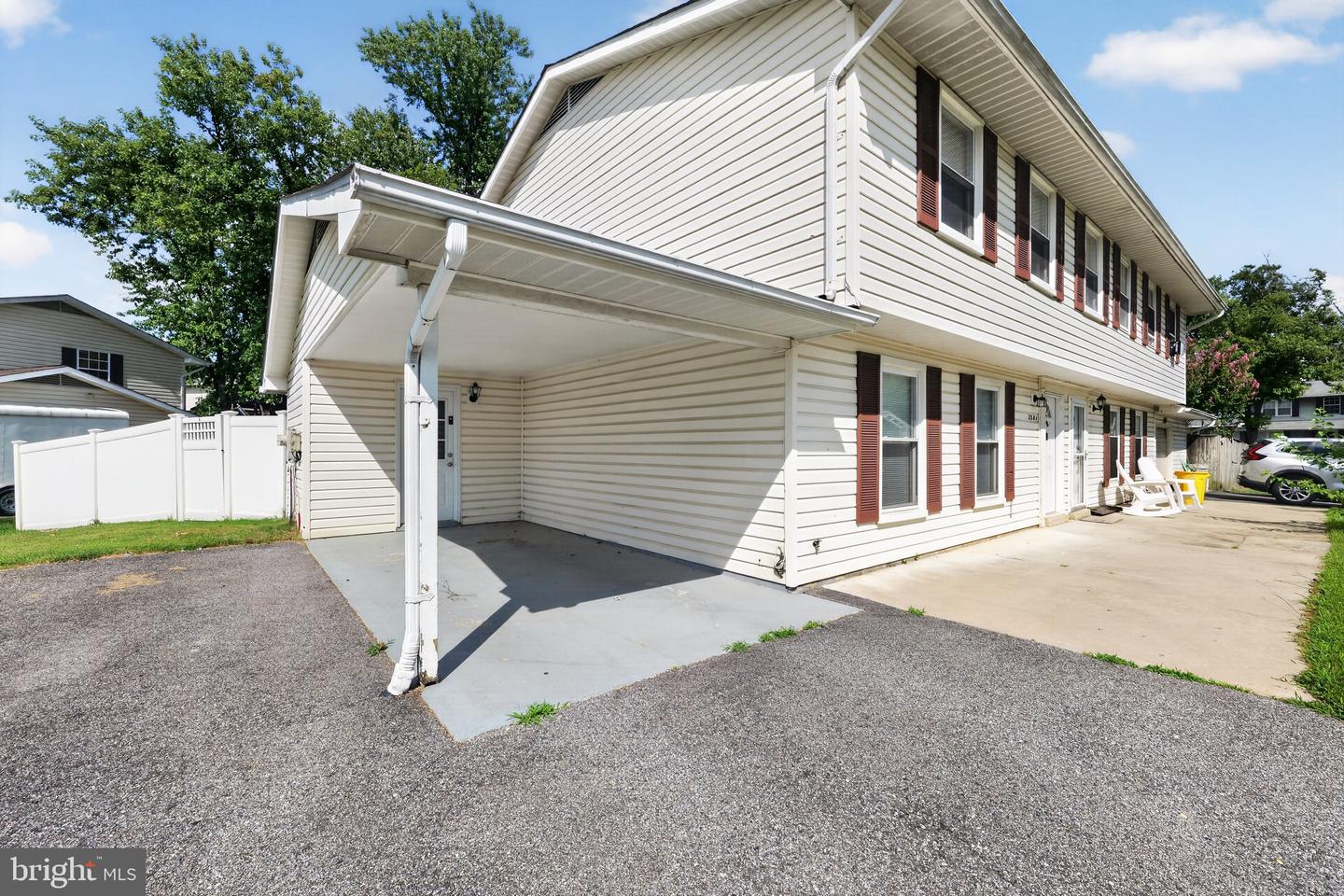 2501 Maytime Dr Property Photo 4