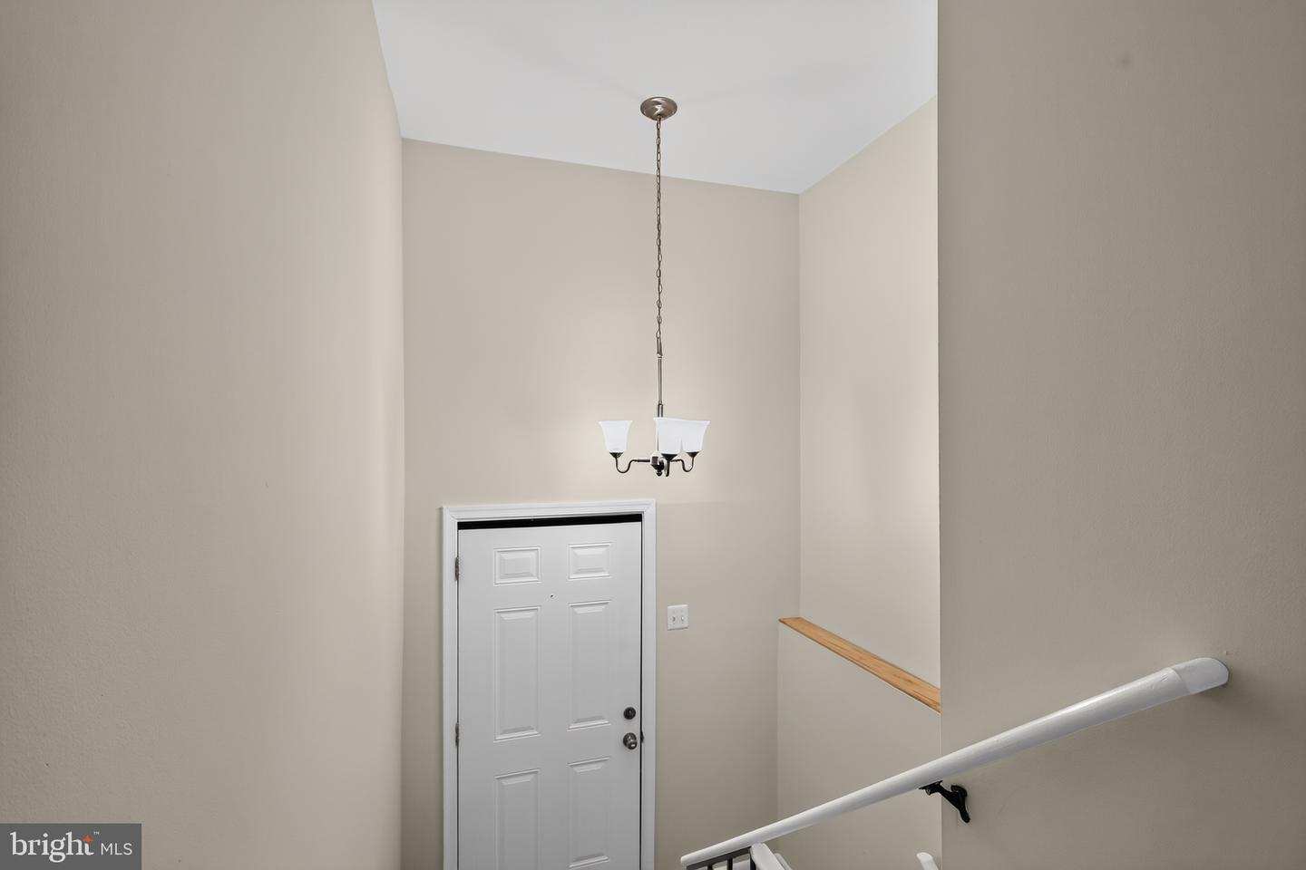 230 Sweet Pine Dr Property Photo 3