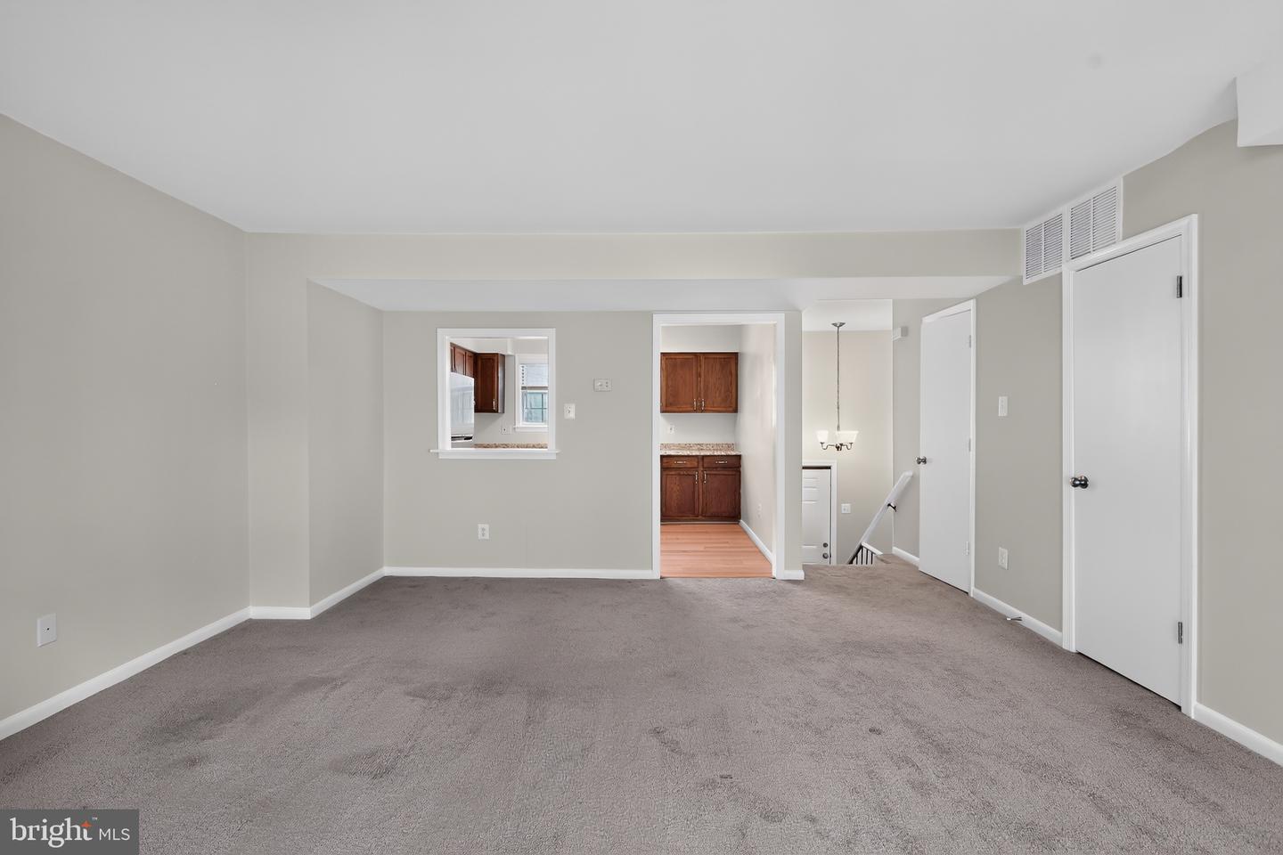 230 Sweet Pine Dr Property Photo 6