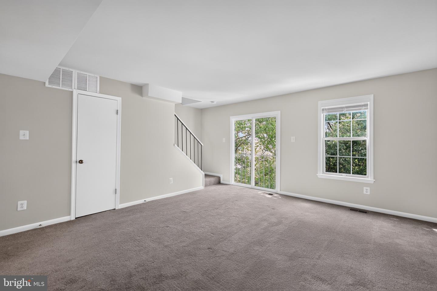 230 Sweet Pine Dr Property Photo 9