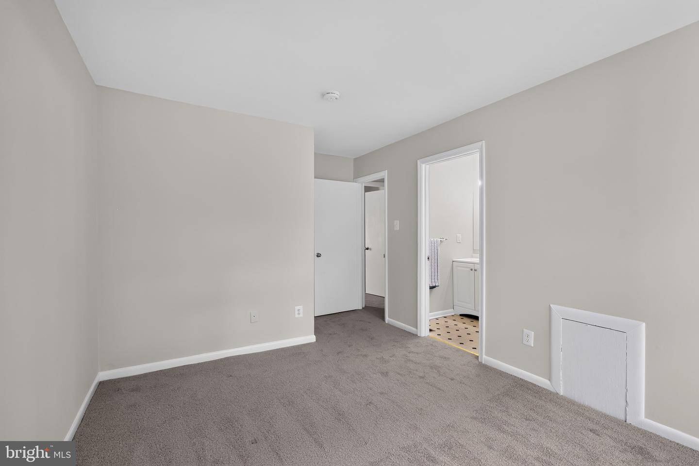 230 Sweet Pine Dr Property Photo 12