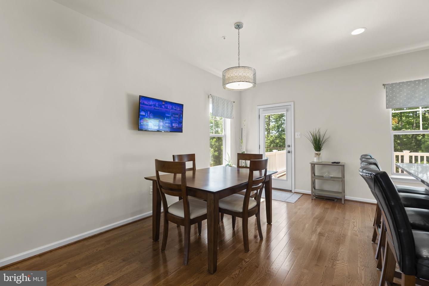 7110 Yamhill Way Property Photo 13