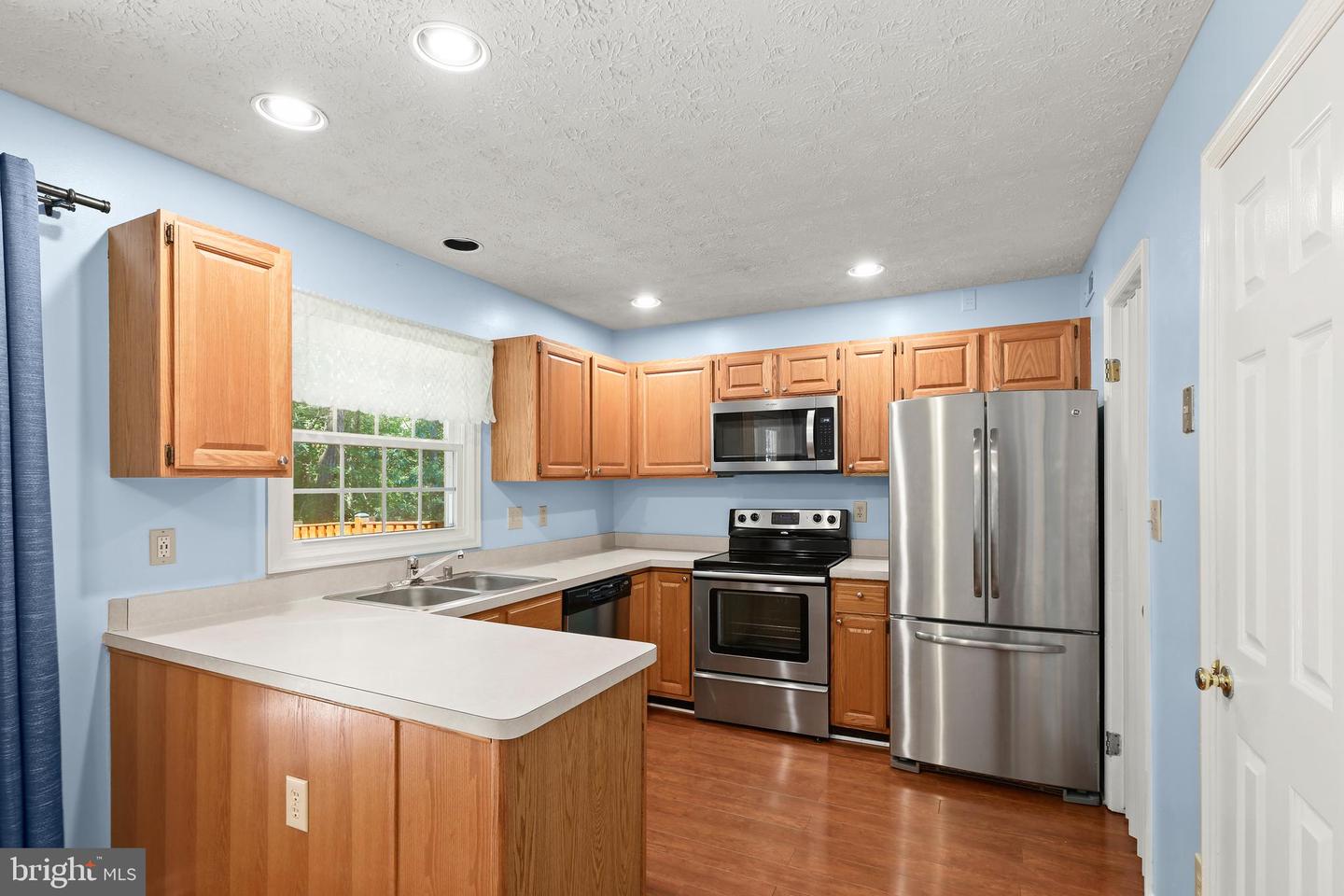 2180 Commissary Cir Property Photo 14