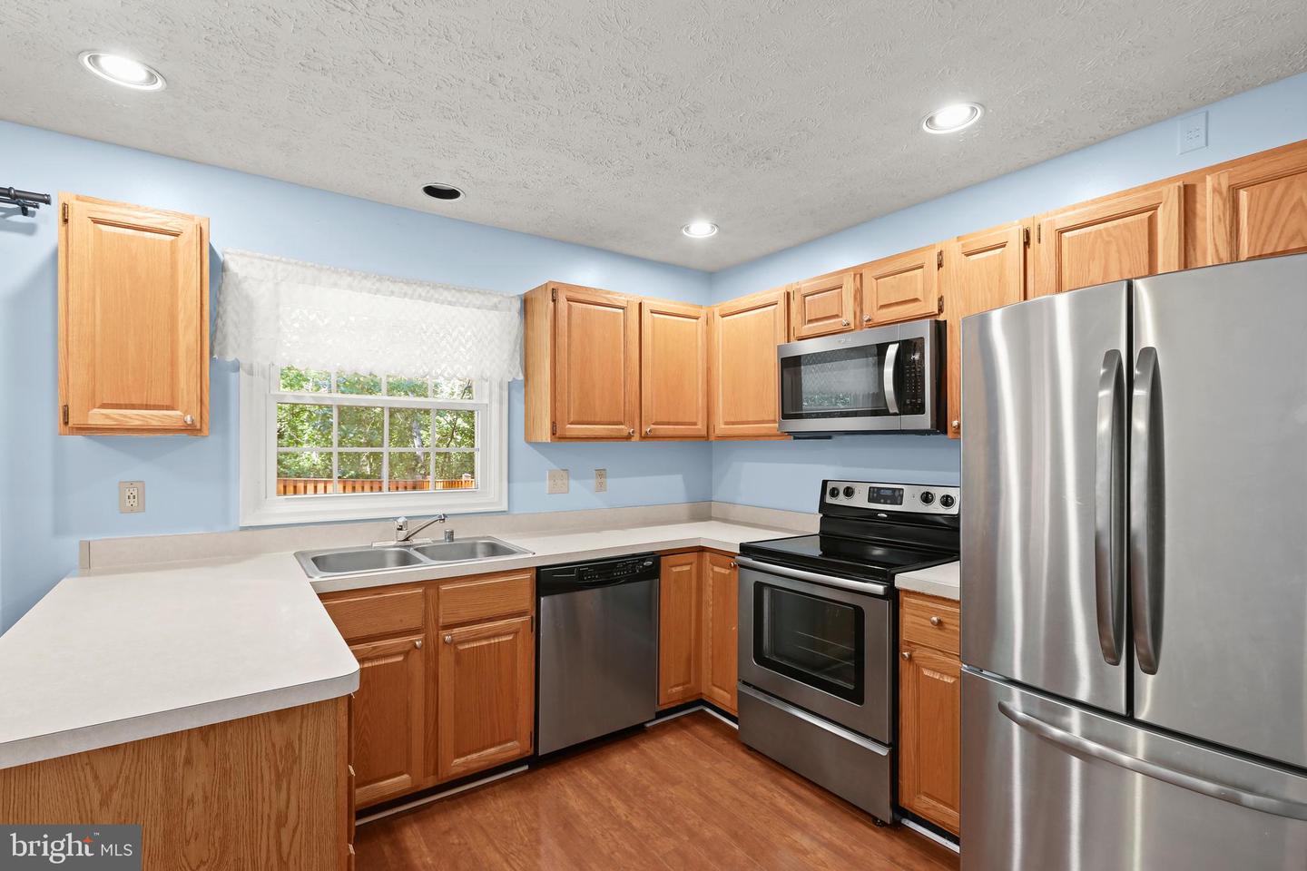 2180 Commissary Cir Property Photo 15