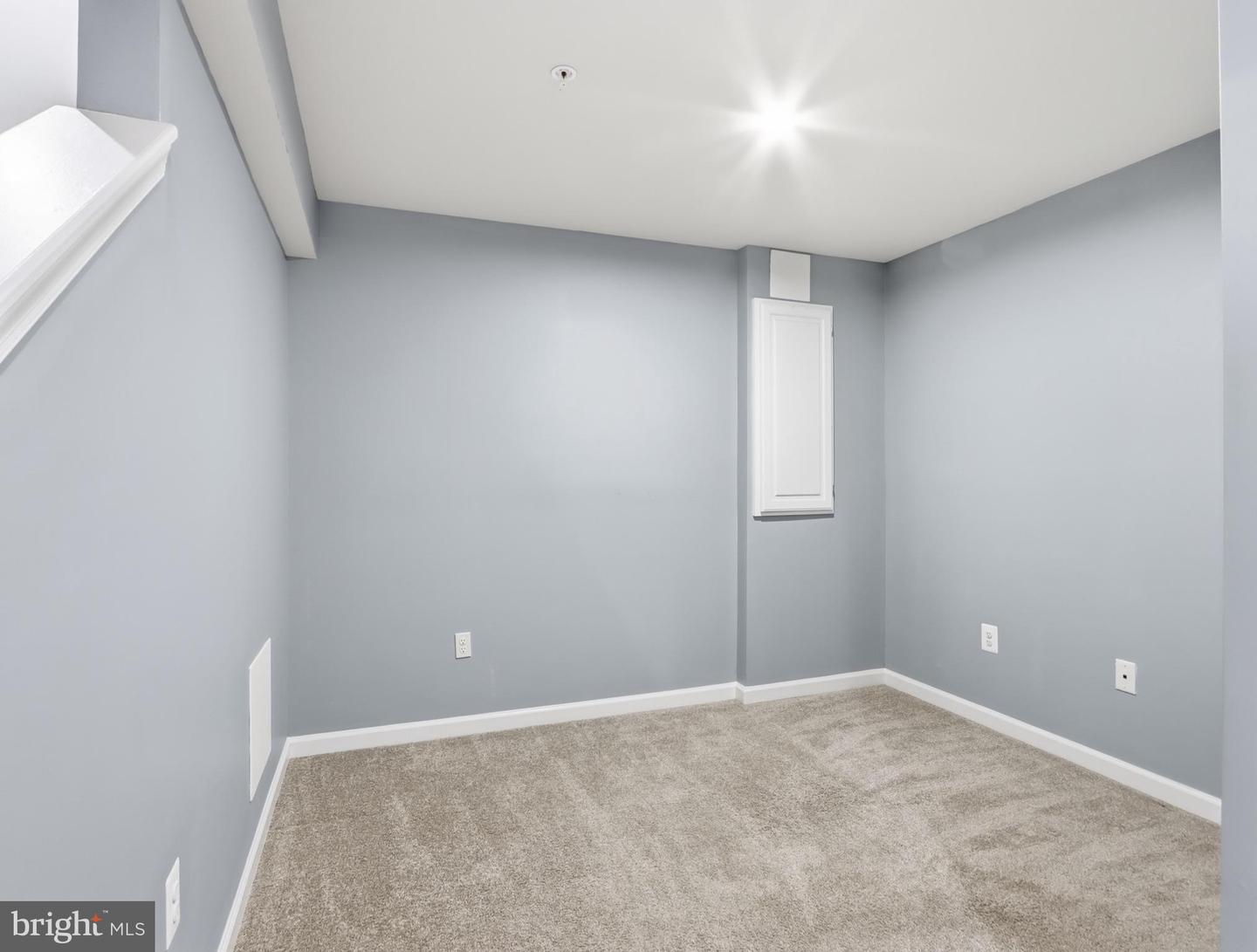 807 Boxwood Dr Property Photo 24