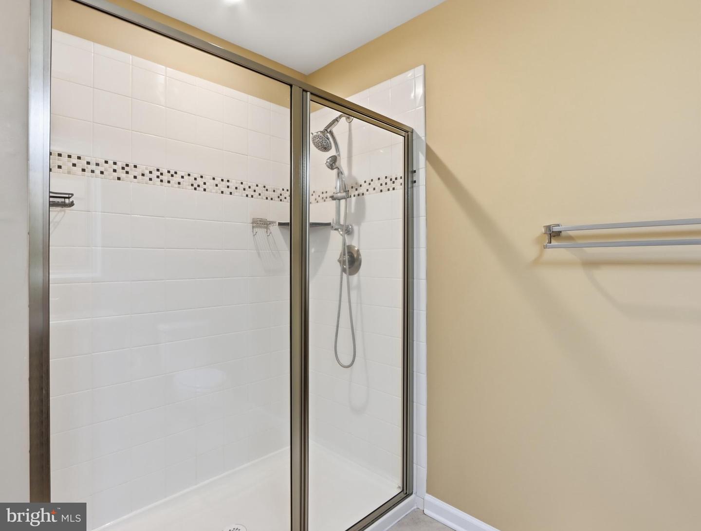 807 Boxwood Dr Property Photo 33