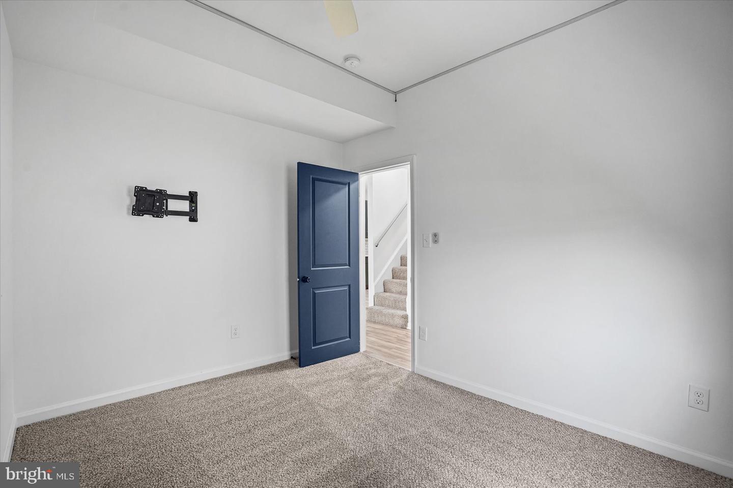 701 Wellham Ave Property Photo 29