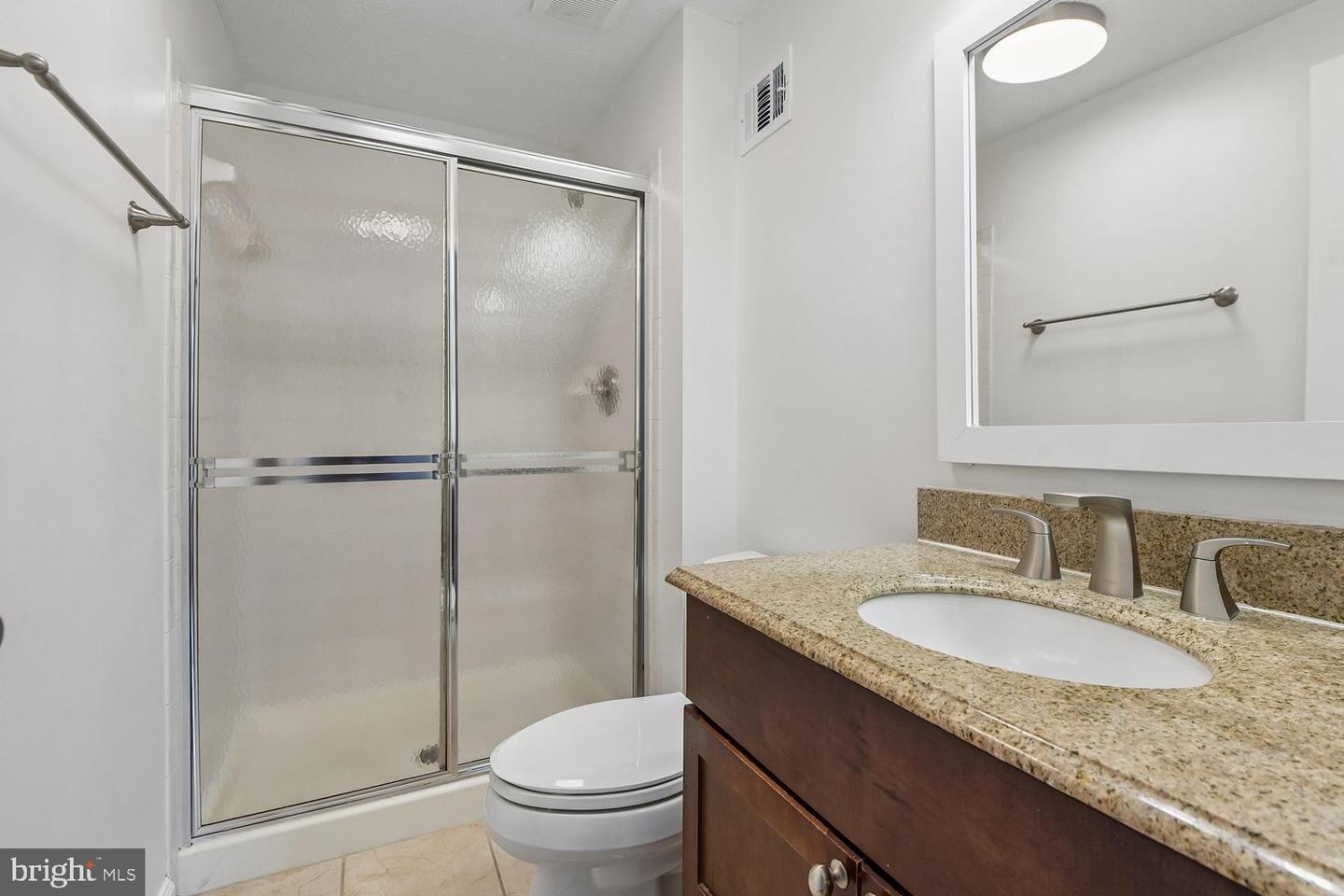 1546 Falstone Ln Property Photo 14