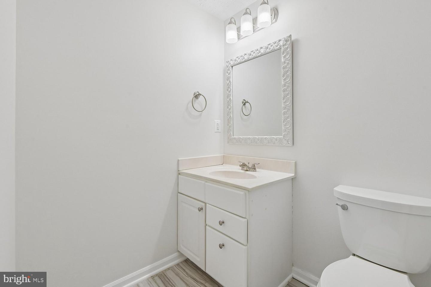 1546 Falstone Ln Property Photo 19