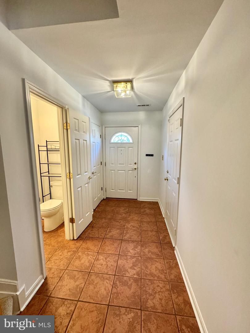 2128 Brigadier Blvd Property Photo 2