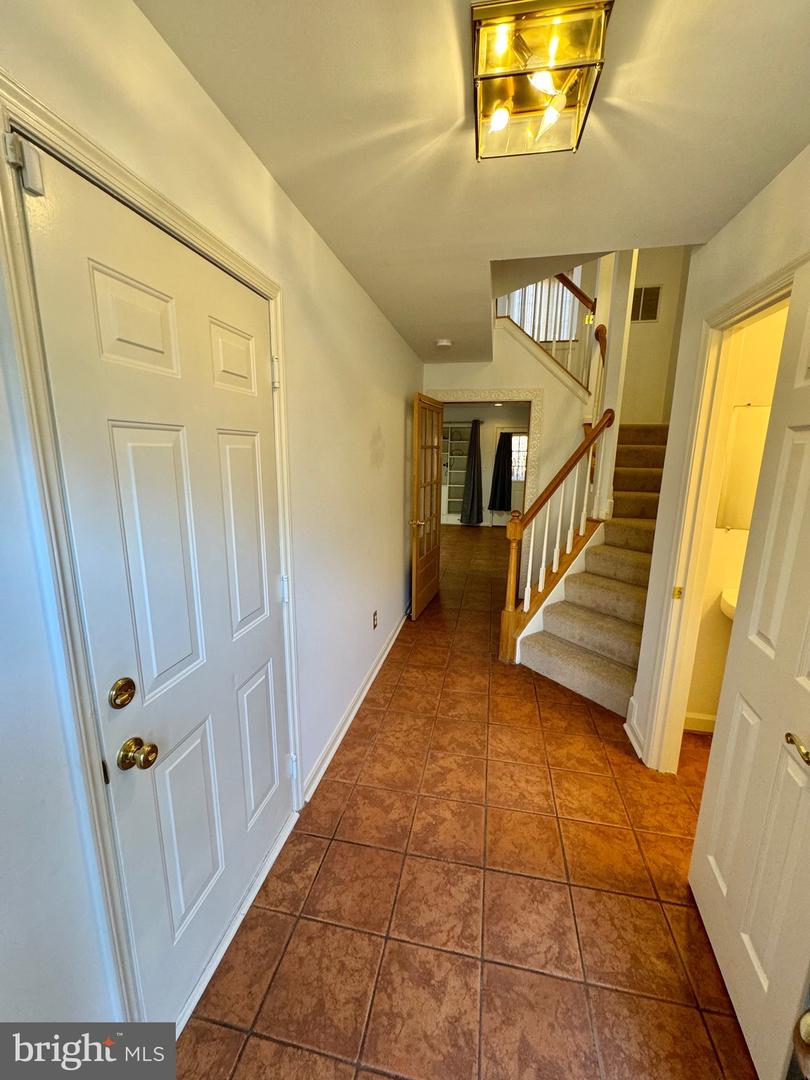 2128 Brigadier Blvd Property Photo 5
