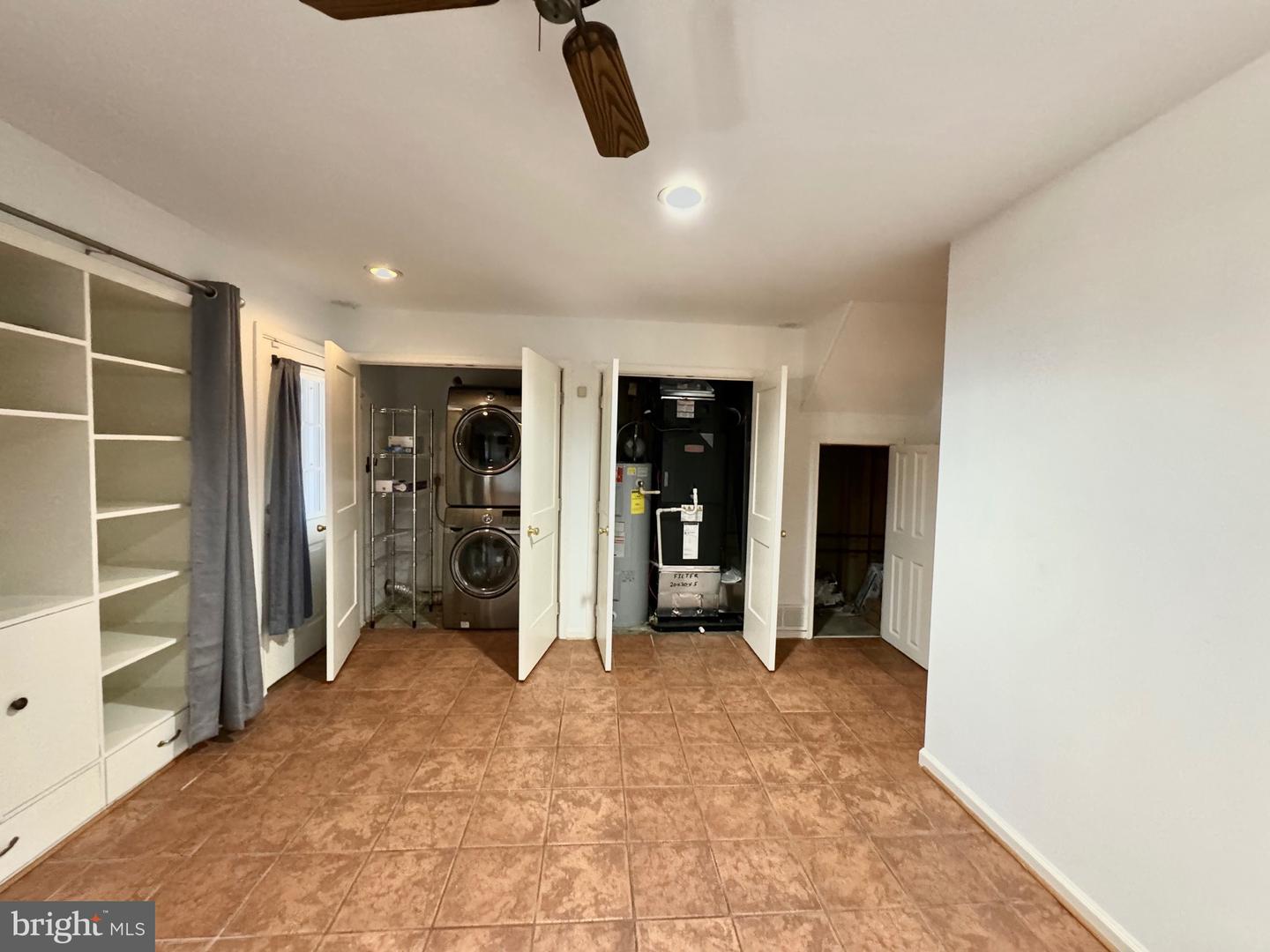 2128 Brigadier Blvd Property Photo 9