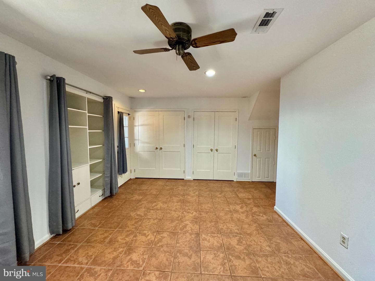 2128 Brigadier Blvd Property Photo 10