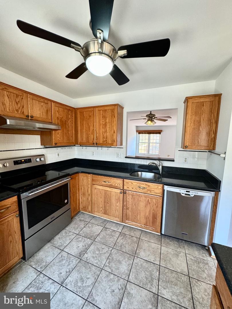 2128 Brigadier Blvd Property Photo 19