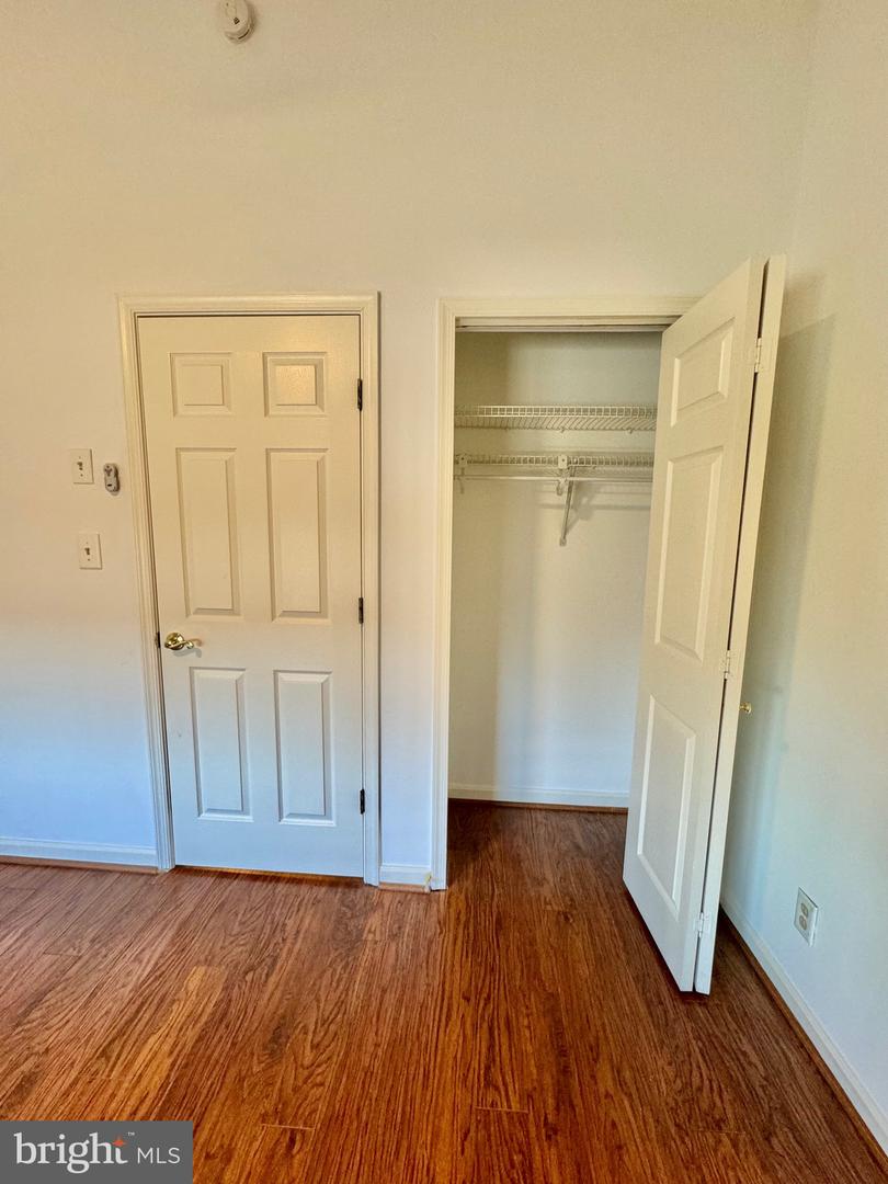 2128 Brigadier Blvd Property Photo 26