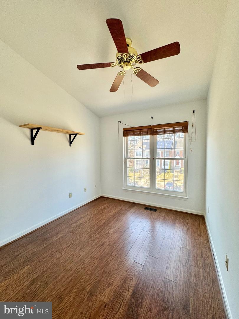 2128 Brigadier Blvd Property Photo 37