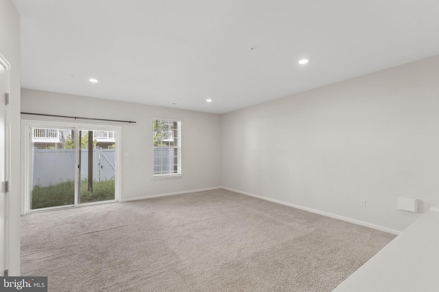 1808 Kellington Ct Property Photo 4
