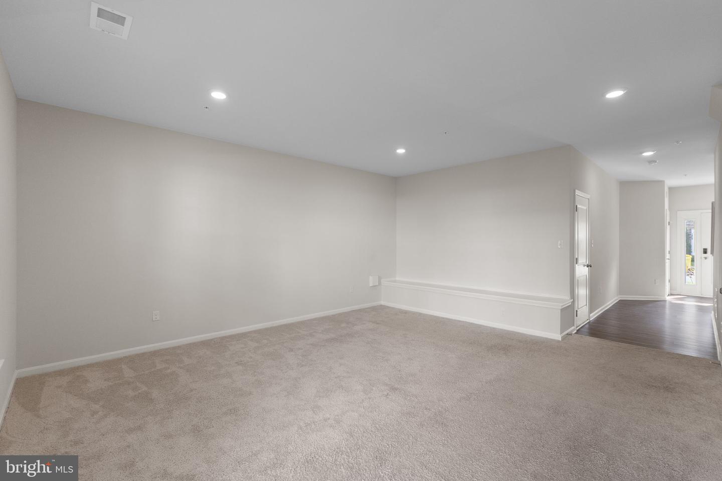 1808 Kellington Ct Property Photo 6