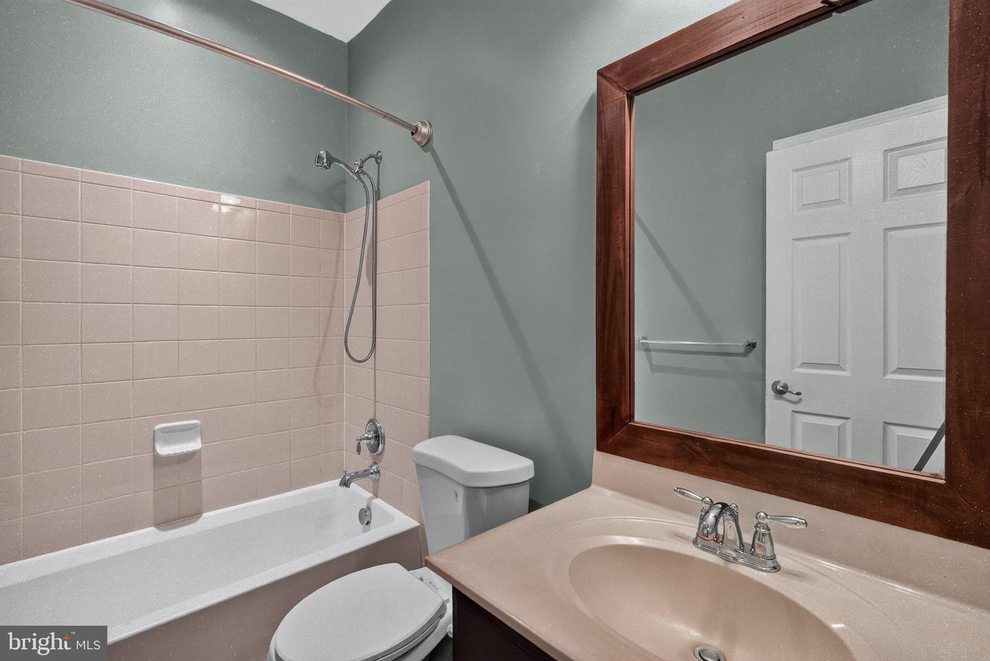 1506 Pin Oak Ct Property Photo 20