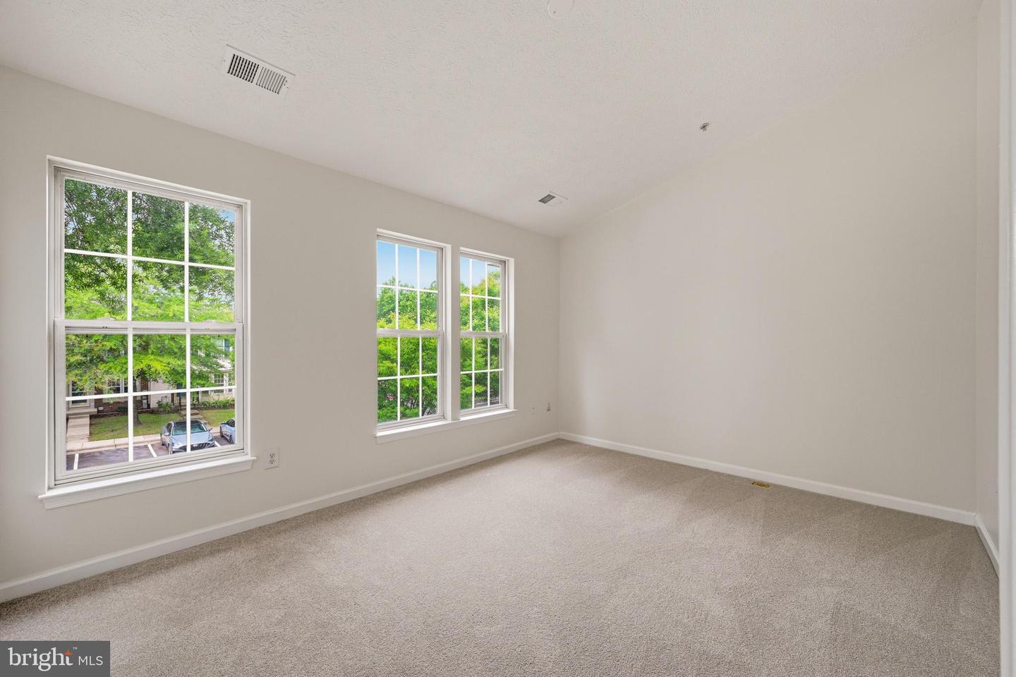 2679 Rainy Spring Ct Property Photo 24