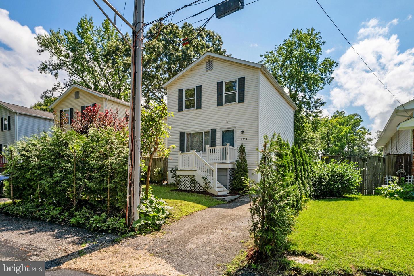 1734 Ridgely Rd Property Photo 1