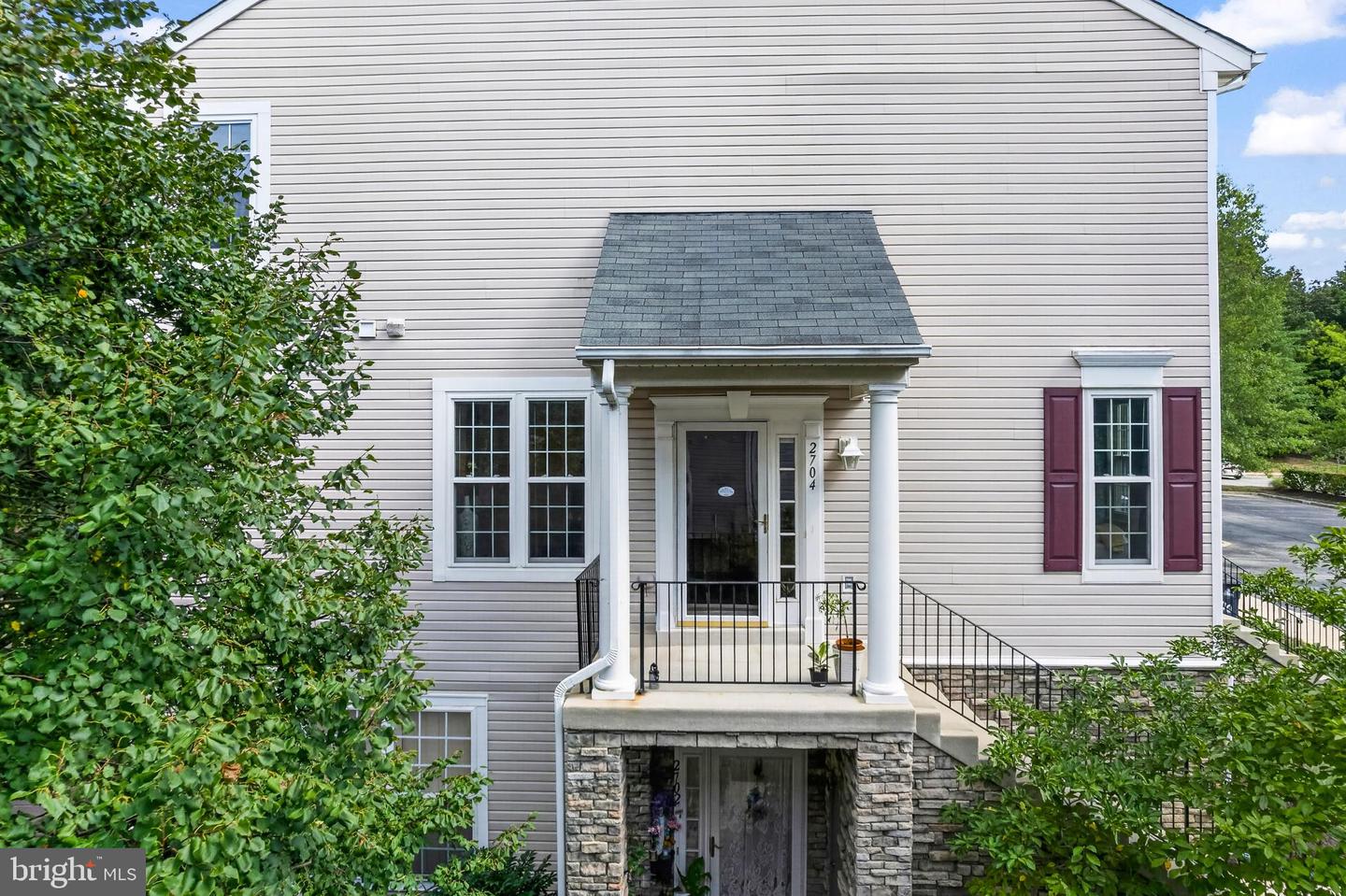 2704 Oak Leaf Ct #e Property Photo 40