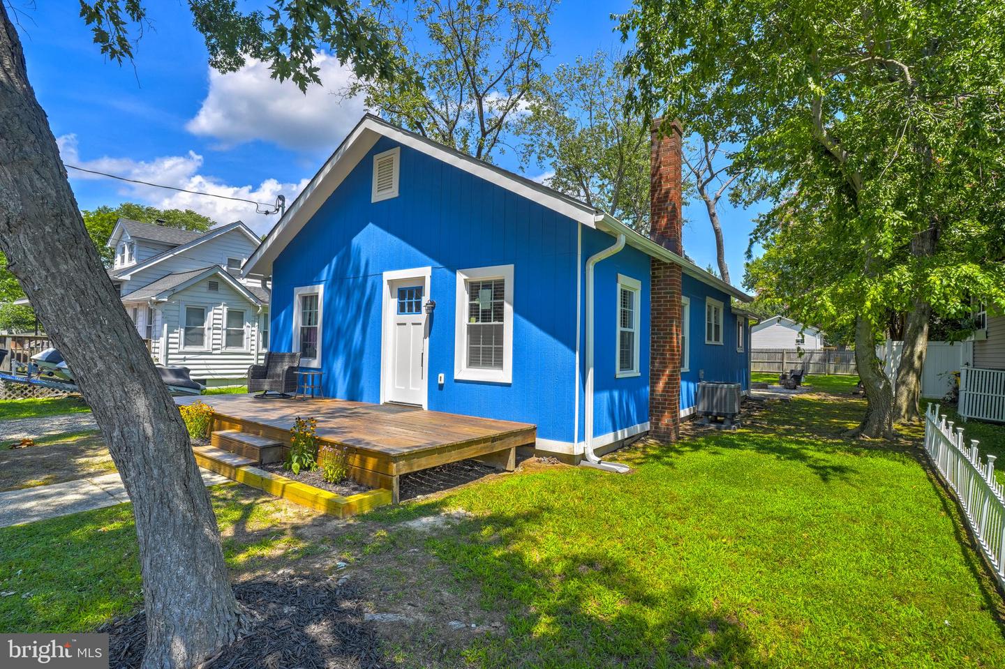 616 Charles Ave Property Photo 1